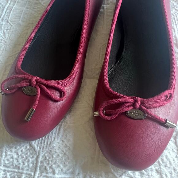 COACH Lara Nappa Leather Ballet Flat Black Cherry Size 7B - Picture 6 of 7